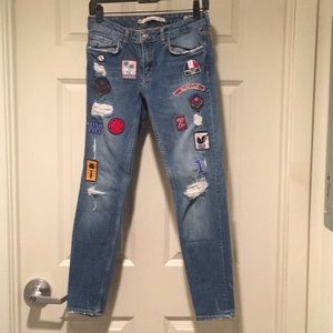 ZARA patch jeans